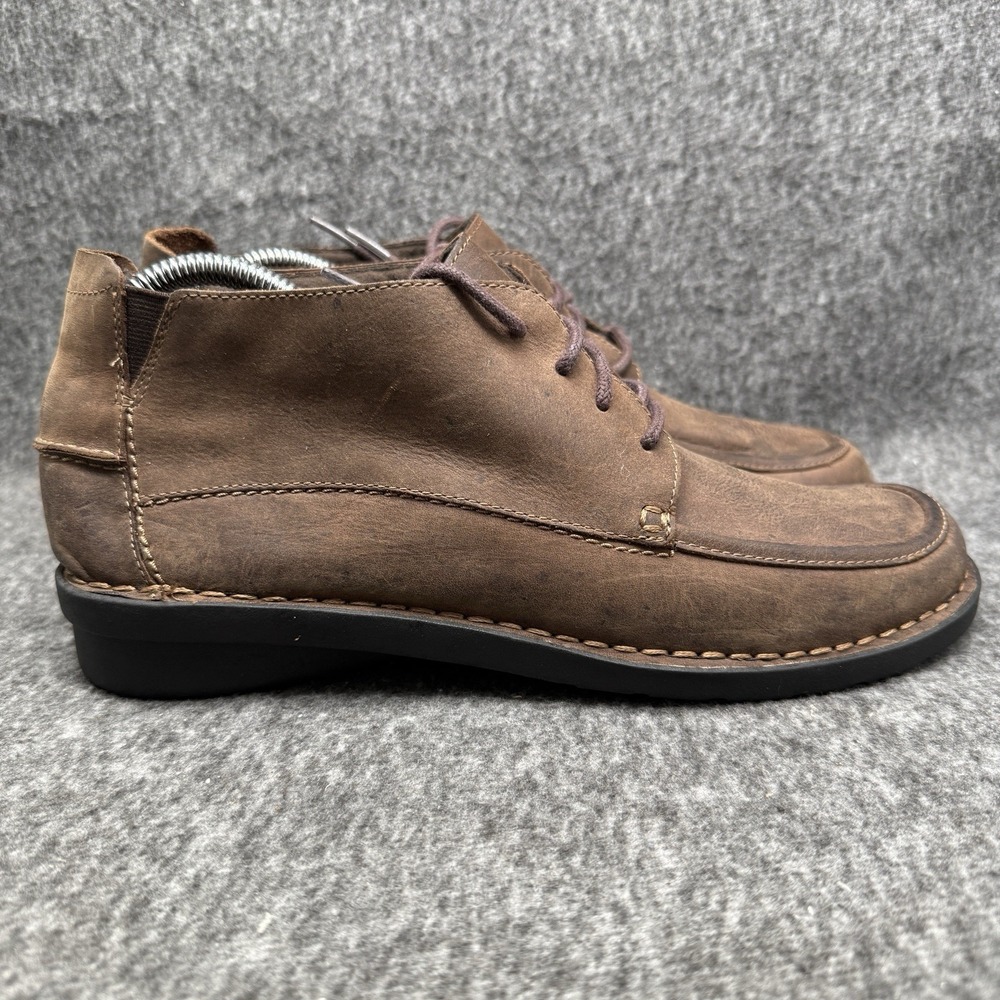 Clarks Leather Chukka Boots Mens US Size 10M Brown Moc Toe Lace Up Ankle Shoes